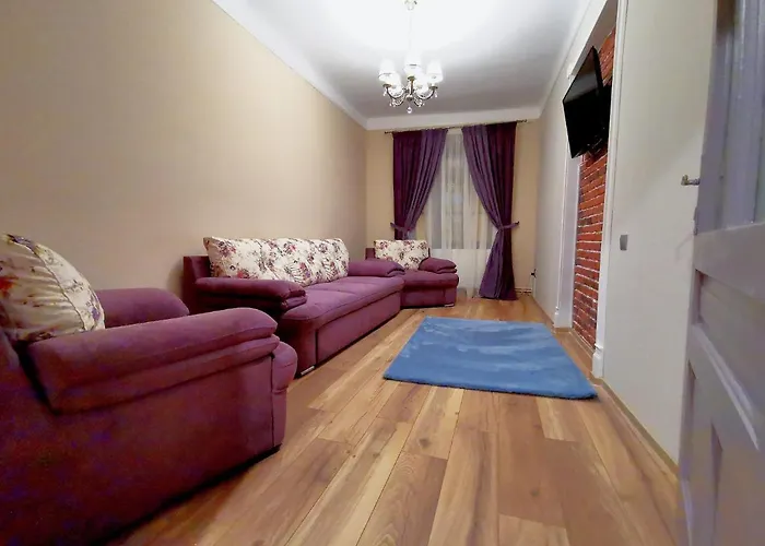 Apartment Hhh Sforii Brașov